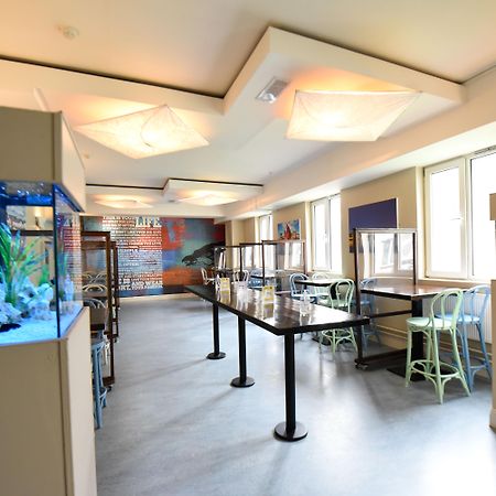 Kinlay Hostel Eyre Square Голвей Екстер'єр фото