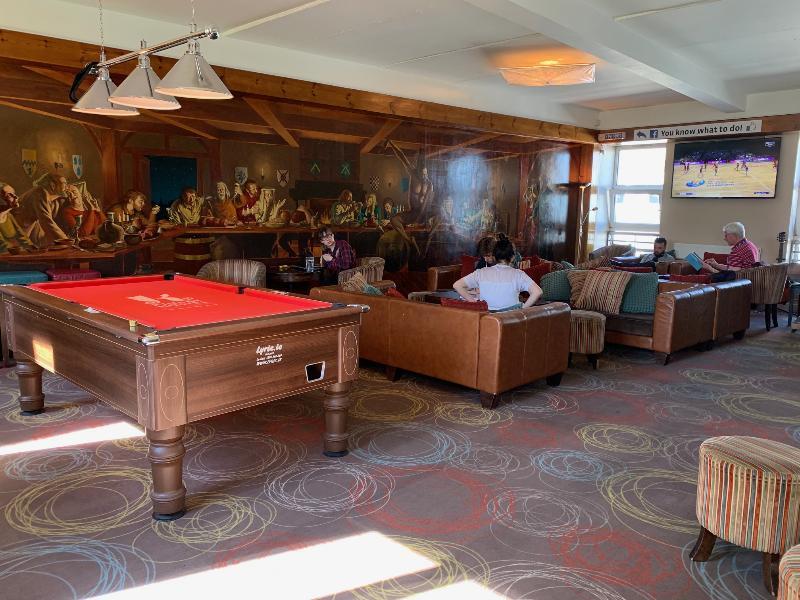 Kinlay Hostel Eyre Square Голвей Екстер'єр фото